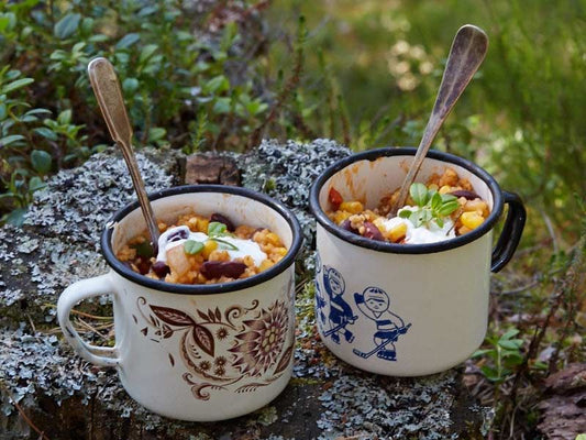 6 Best High-Protein Snacks for Hikers, Lifters, and Busy Parents